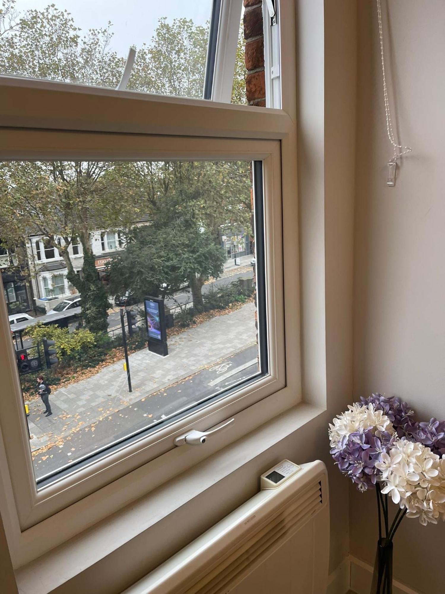 Chamberlayne Inn London Bagian luar foto